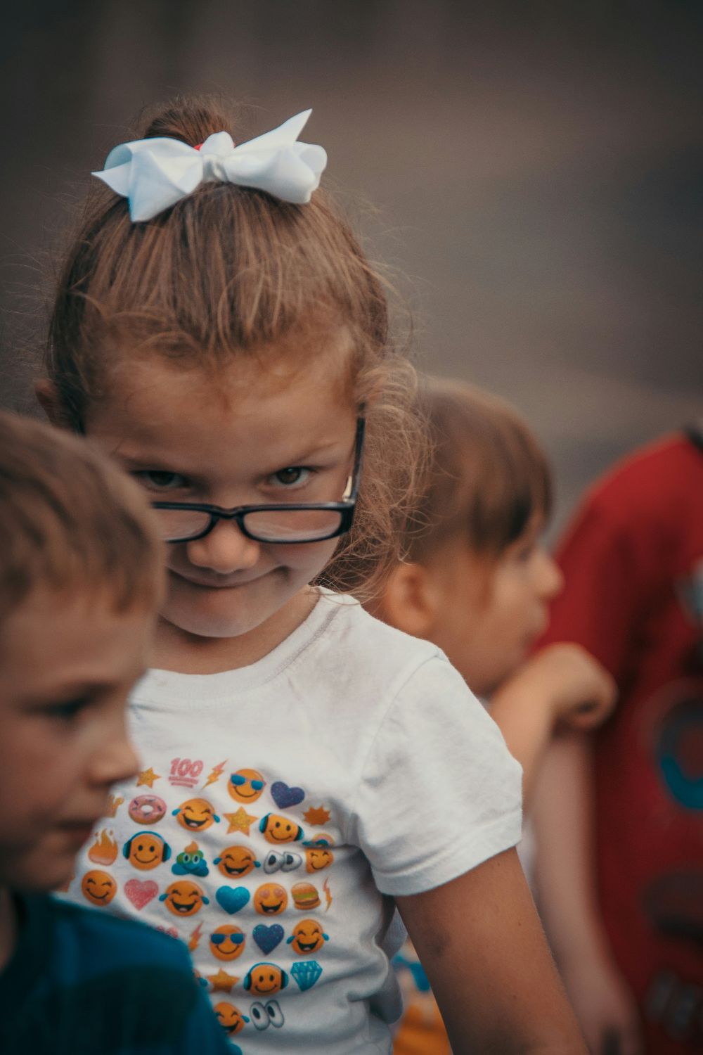 Niña divertida