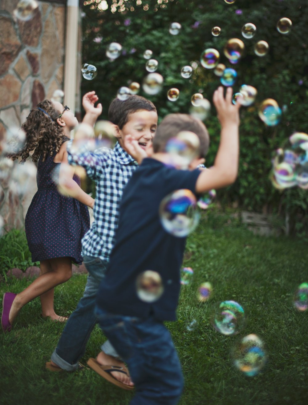 Niños divirtiendose
